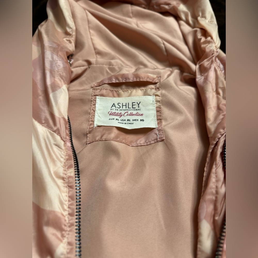 Light weight camo jacket